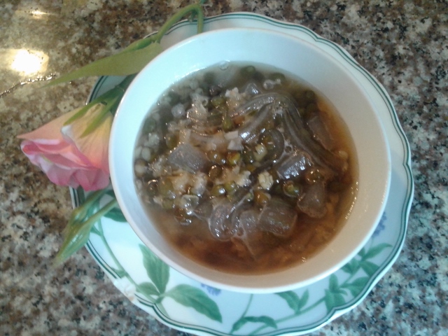 Chè đậu xanh nha đam