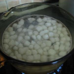 Cách làm chè hạt lựu nước cốt dừa