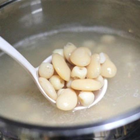 Cách làm chè hạt sen đậu ngự
