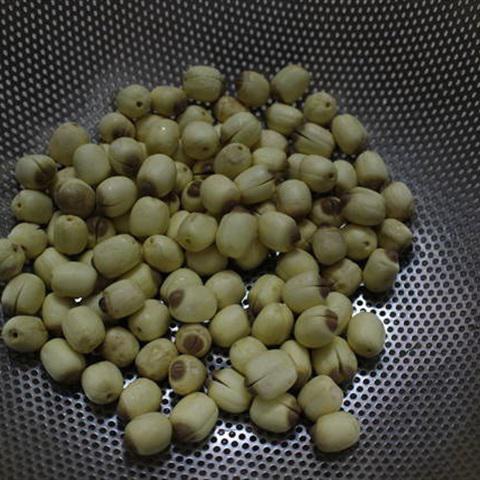 Cách làm chè hạt sen long nhãn