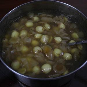 Cách làm chè hạt sen long nhãn