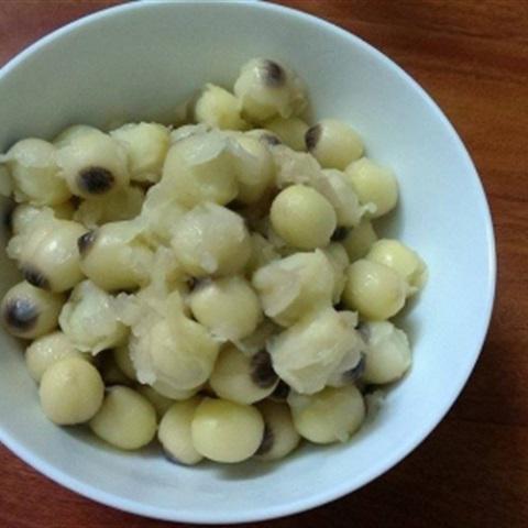 Cách làm chè hạt sen nhãn lồng