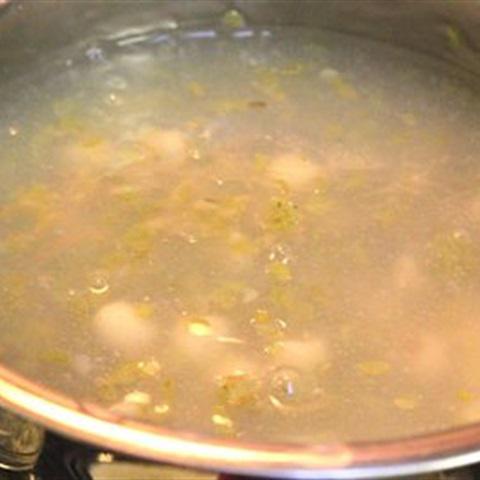 Cách làm chè hạt sen vải thiều và cốm