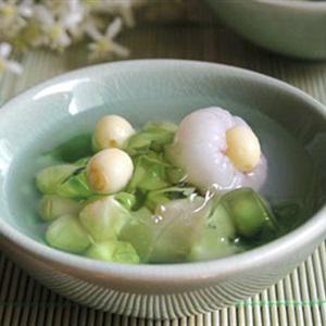 Cách làm chè hạt sen vải thiều