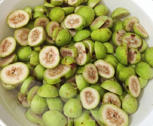 Chè khoai lang 2 màu lạ mắt cực kỳ thơm ngon