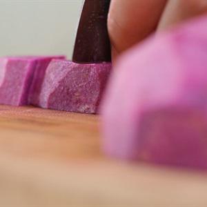 Cách làm chè khoai lang tím