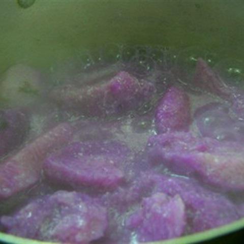 Cách làm chè khoai mỡ nước cốt dừa