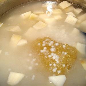 Cách làm khoai môn bột báng nước cốt dừa