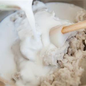 Cách làm chè khoai sọ bột báng