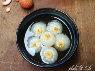 Chè long nhãn hạt sen