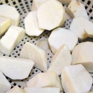 Cách làm chè nếp cẩm khoai sọ