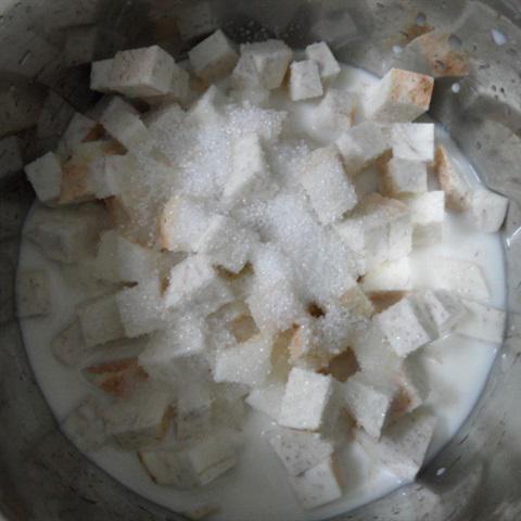 Cách làm chè nếp với khoai môn