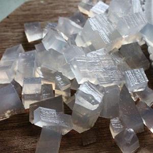 Cách làm chè rau câu và nhãn khô