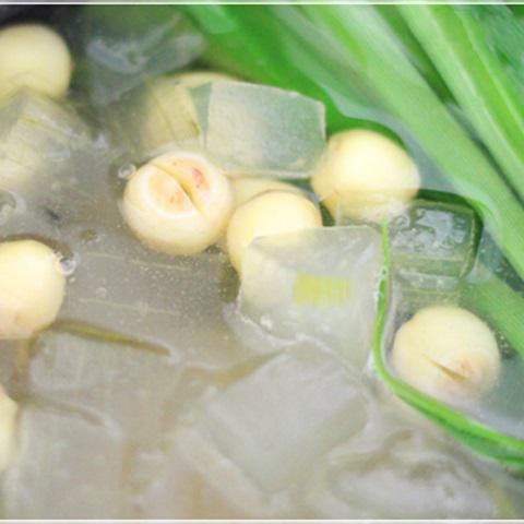 Cách làm chè sen nha đam