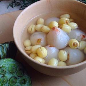 Cách làm chè sen vải thiều