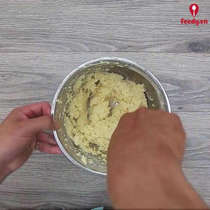 Chè súp trứng gà hạt sen táo tàu độc đáo mới lạ