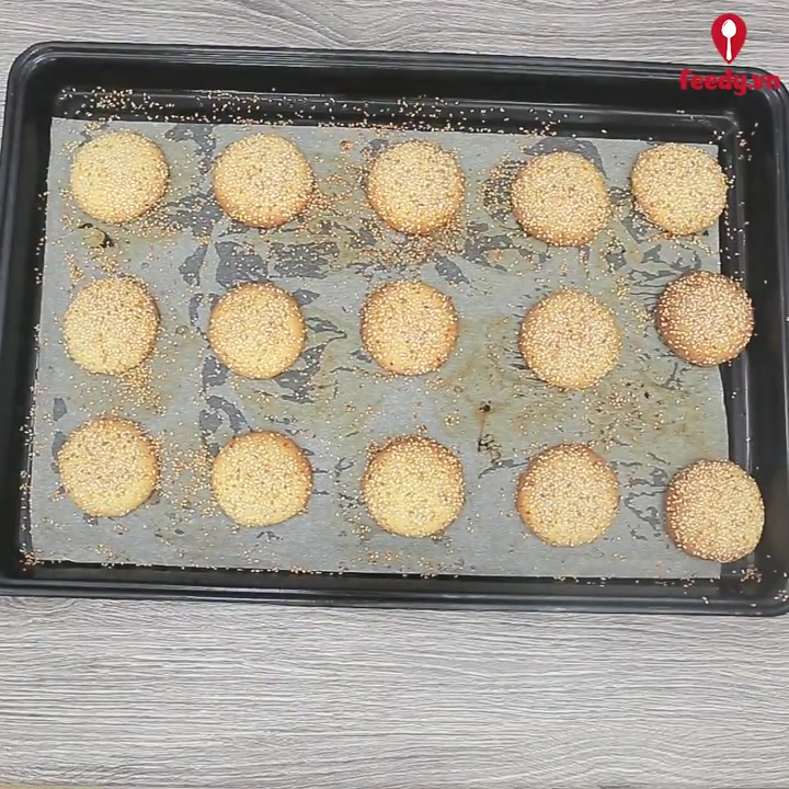 Chè súp trứng gà hạt sen táo tàu độc đáo mới lạ