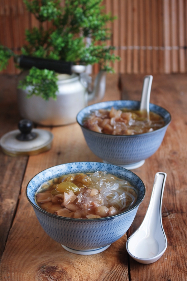 Chè thạch nhãn nhục