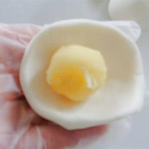 Cách nấu chè trôi nước bọc đậu xanh