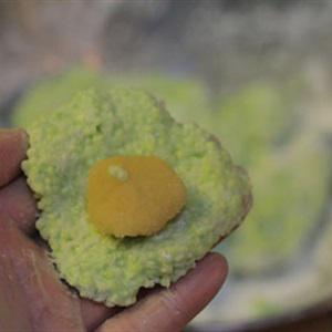 Cách làm chè trôi nước bột báng