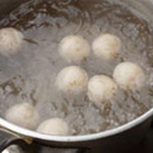 Cách làm chè trôi nước kiểu Thái