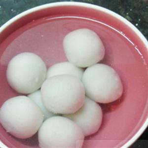 Cách làm chè trôi nước kiểu Thái