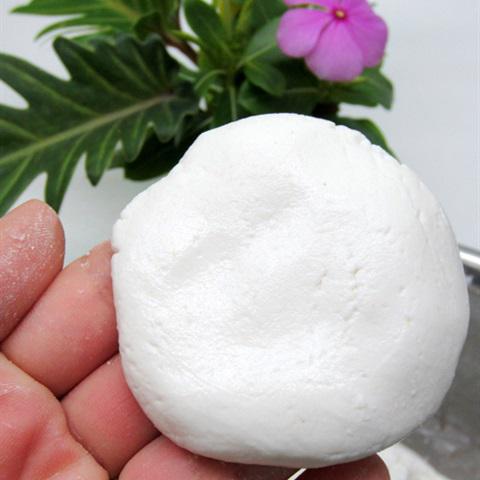 Cách làm chè trôi nước nhân đậu xanh