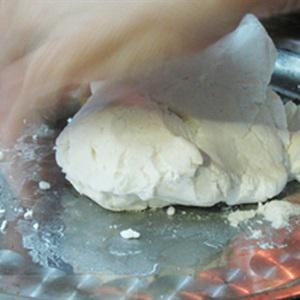 Cách làm chè trôi nước trà xanh