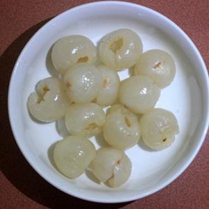 Cách làm chè vải nấu đậu xanh