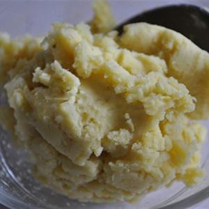 Cách làm chè viên đậu xanh rau câu