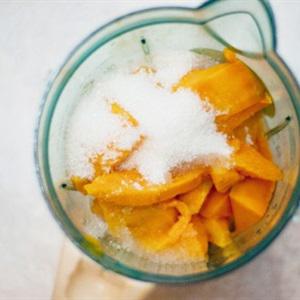 Cách làm chè xoài bột báng ngon