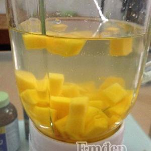 Cách làm chè xoài chín bột báng