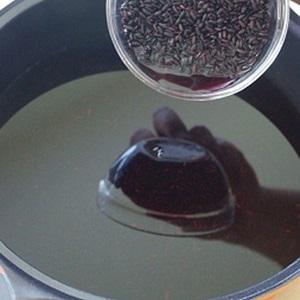 Cách làm chè xoài nếp cẩm