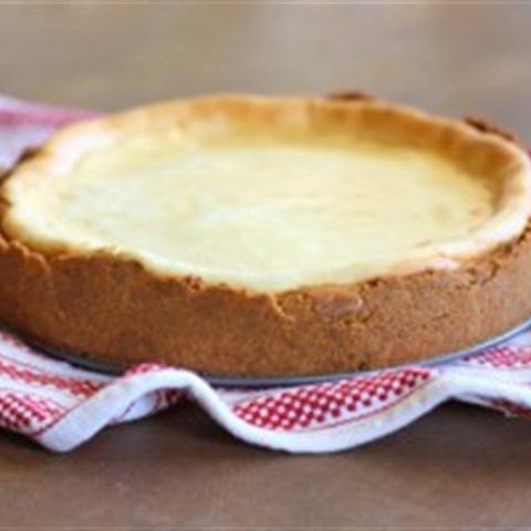 Cách làm cheesecake nướng phủ sốt caramel