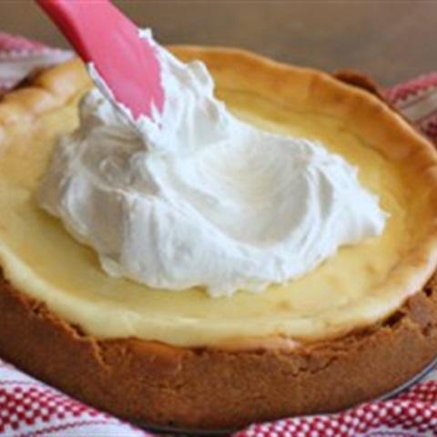 Cách làm cheesecake nướng phủ sốt caramel