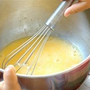 Cách làm cheesecake trứng omelet