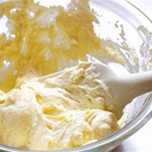 Cách làm cheesecake trứng omelet