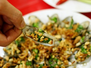 Chem chép nướng mỡ hành