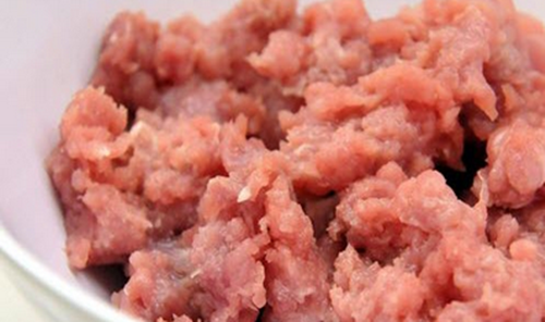 Chết thèm với món dế rang xả ớt giòn ngậy, thơm bùi, ăn cực đã