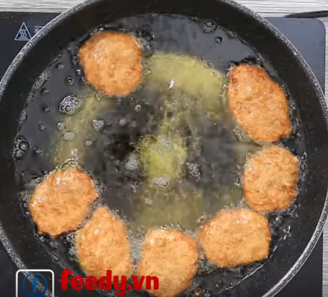 Chết thèm với món thịt chiên ba lớp vàng ruộm, cực kỳ đưa cơm