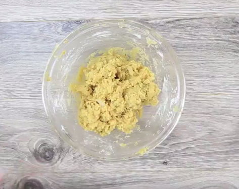 Chỉ 10 phút làm cà rốt củ cải ngâm chua giải ngấy cực hiệu quả