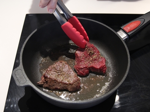 Chỉ với 2 bước có ngay nước đậu xanh giải độc cơ thể