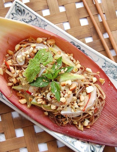 Chia sẻ cách làm nộm hoa chuối ngon đúng vị