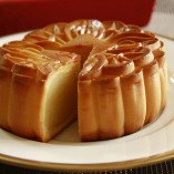 Chiêu làm bánh trung thu nhân đậu xanh nướng ngon như Kinh Đô