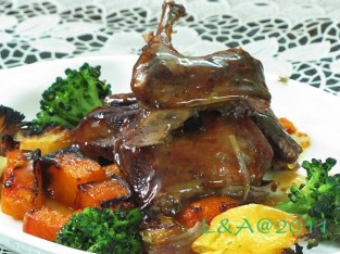 Chim quay bơ với rau củ sốt chanh