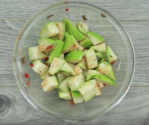 Cho chanh vào ngăn đá là bạn đã có ngay 1 thần dược sức khỏe