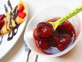 Chua ngọt mứt dâu tự làm