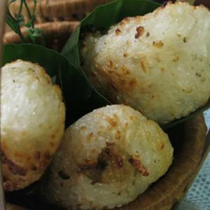 Cách làm chuối bọc nếp nướng