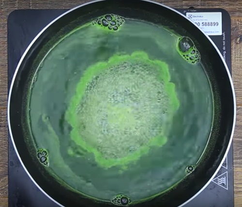 Chuối chiên giòn tẩm mè lạ miệng, ăn vặt cực vui