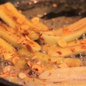 Cách làm chuối nấu rượu rum